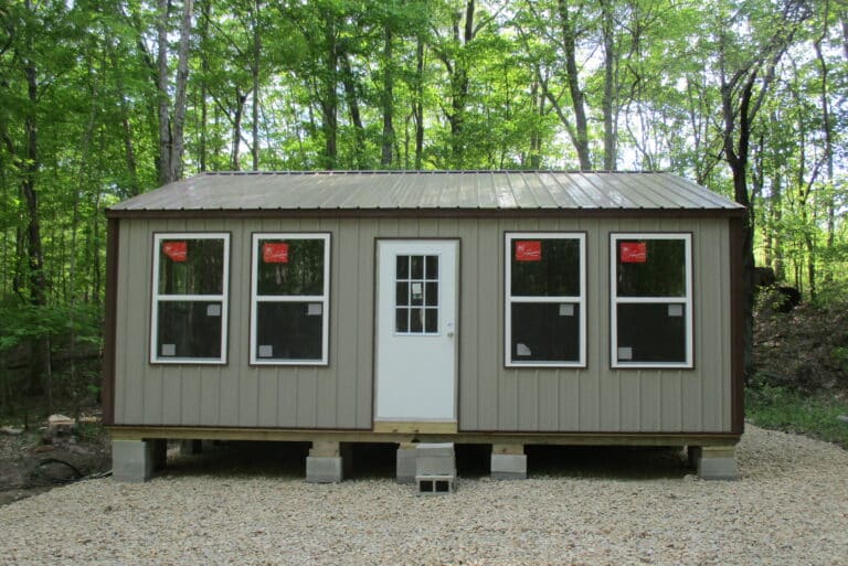 standard cabin for sale in versailles mo